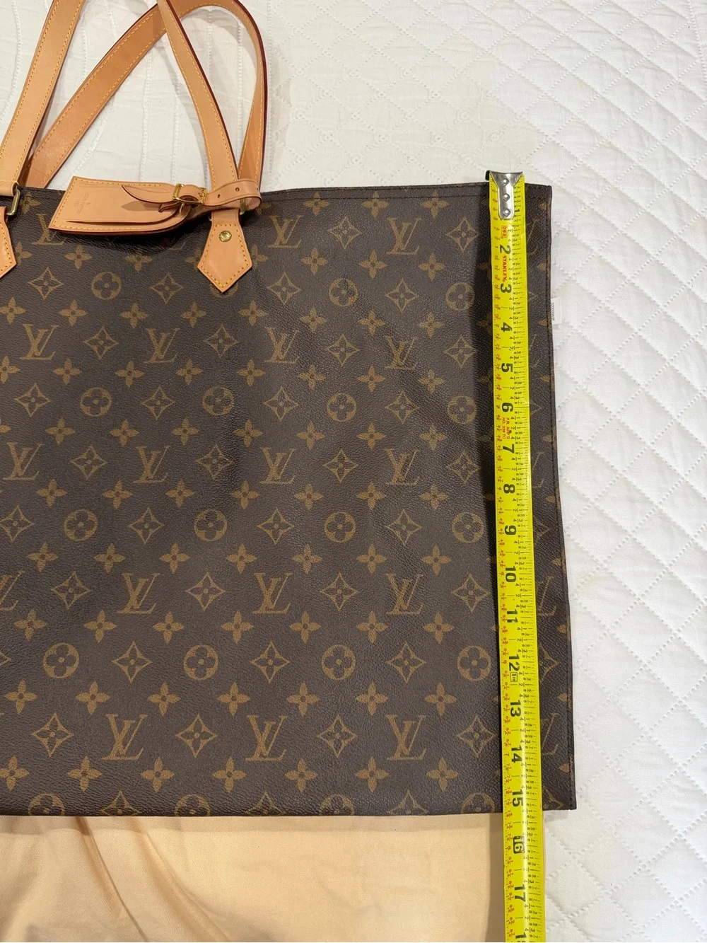 Louis Vuitton Brown Monogram Tote Bag with Vachetta Leather Handles 100%Authenti